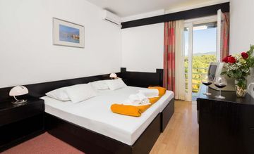 Hotel Hvar 3*
